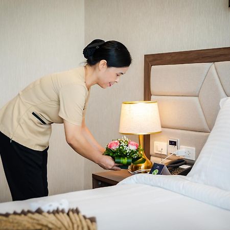 Muong Thanh Grand Ha Long Hotel Exterior photo