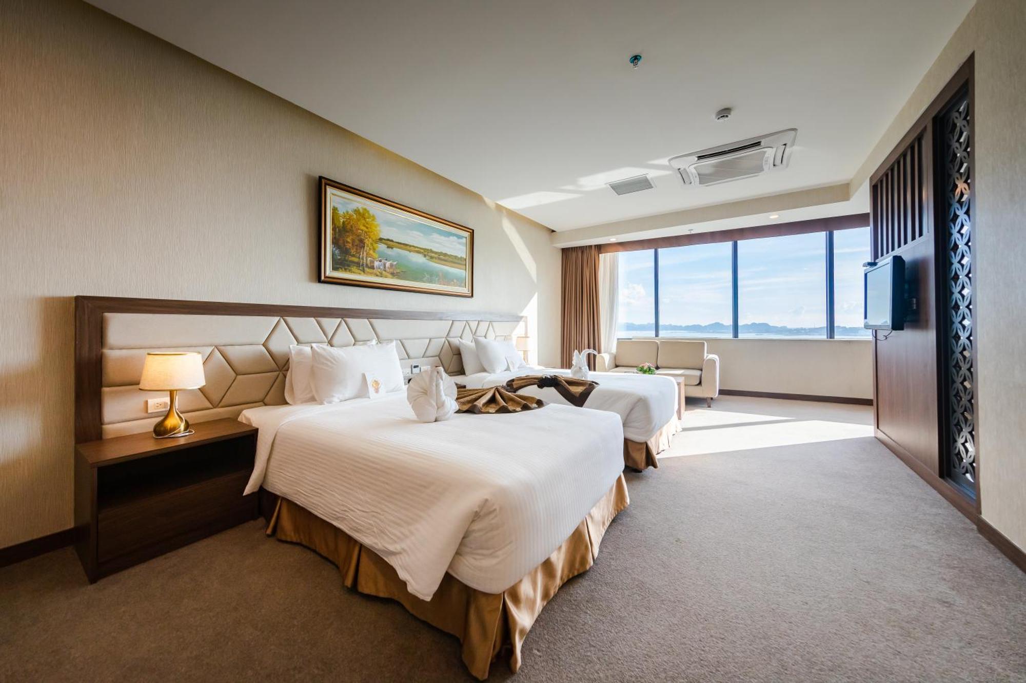 Muong Thanh Grand Ha Long Hotel Exterior photo