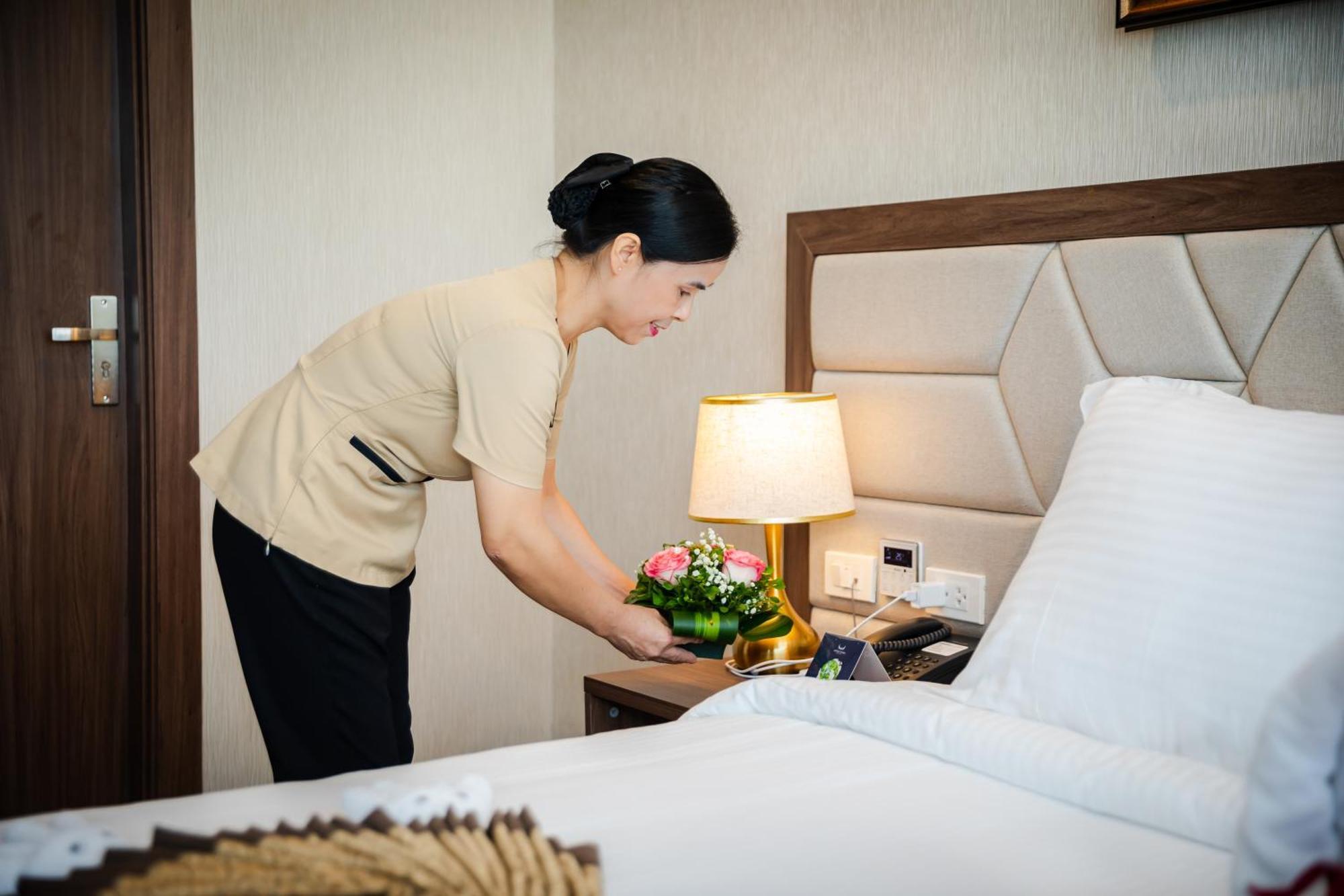 Muong Thanh Grand Ha Long Hotel Exterior photo