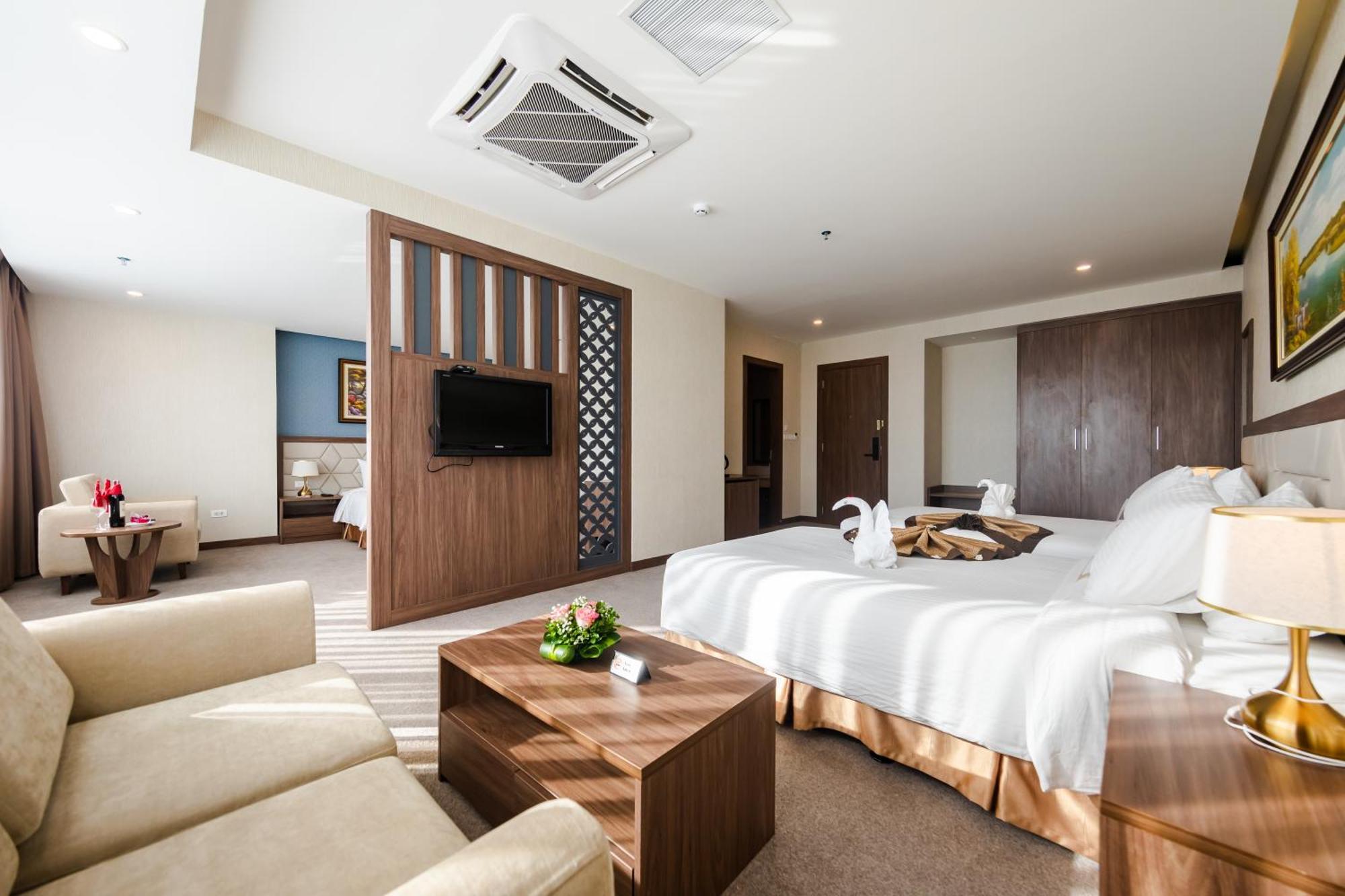 Muong Thanh Grand Ha Long Hotel Exterior photo